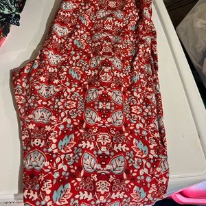 Tc lularoe leggings
